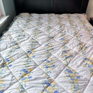 Laura Ashley Sweet Pea Charlotte Comforter Reversible Blue Stripe Twin VTG 90s